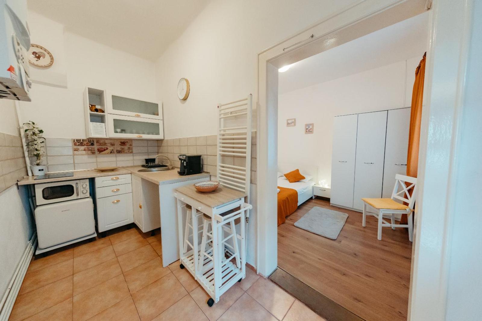 Flh - Apartament Mai Cu Aroma De Cafea Si Ceai Sibiu Eksteriør billede