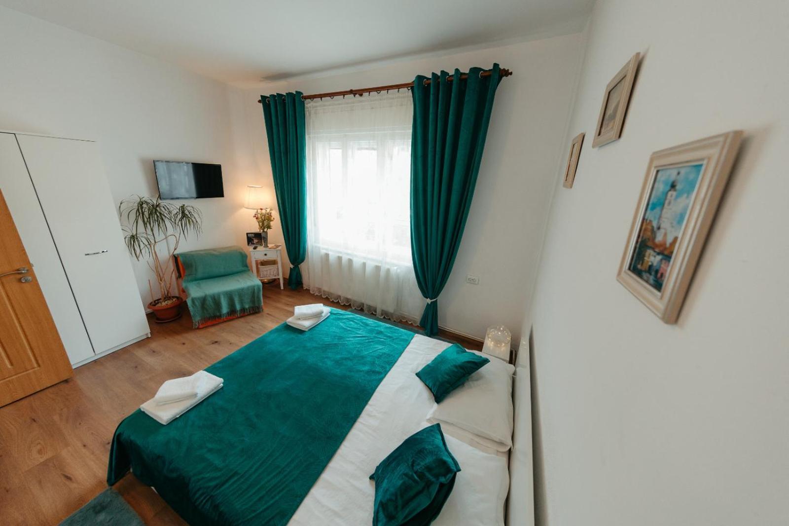 Flh - Apartament Mai Cu Aroma De Cafea Si Ceai Sibiu Eksteriør billede