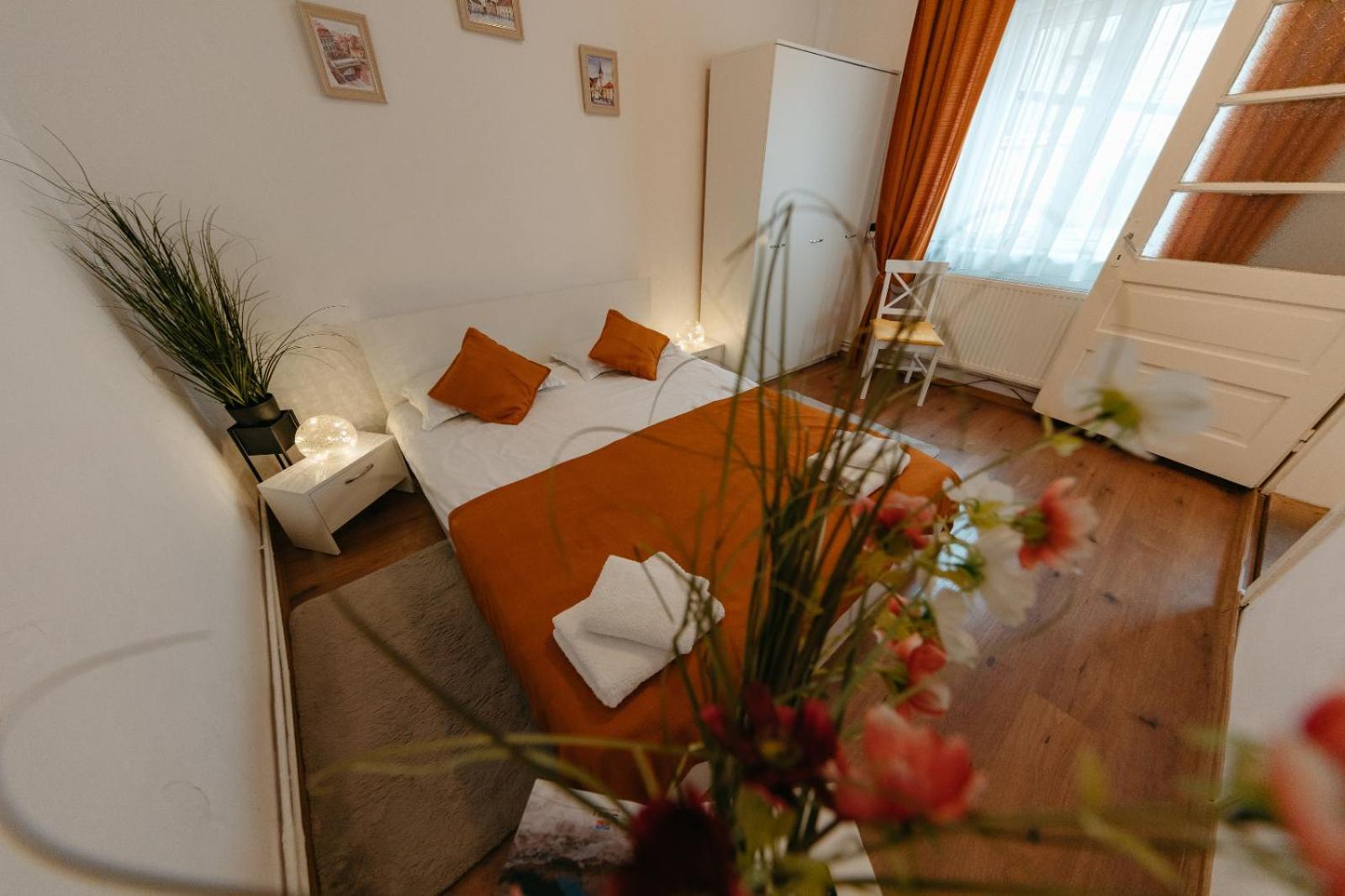 Flh - Apartament Mai Cu Aroma De Cafea Si Ceai Sibiu Eksteriør billede